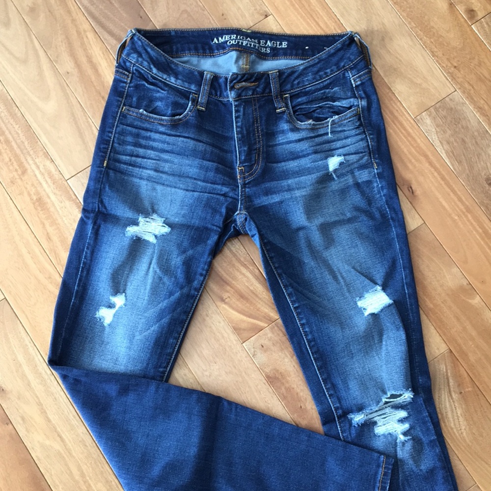 American Eagle ripped jeggings